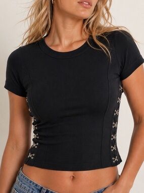 Black short sleeve stretchy punk crop top hook & eye side corsetry Edgy Tee Sz S